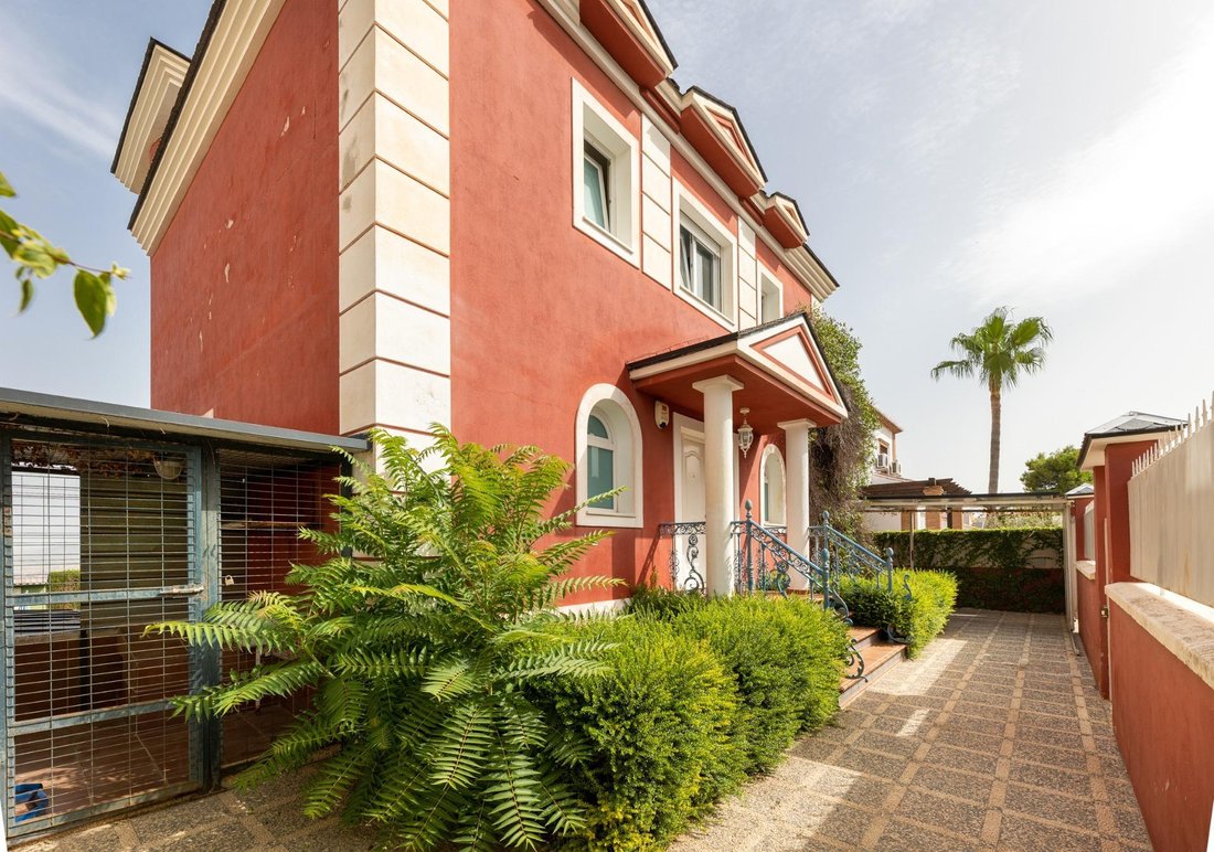 Villa in Monachil, Andalusia, Spain 5 - 18543804