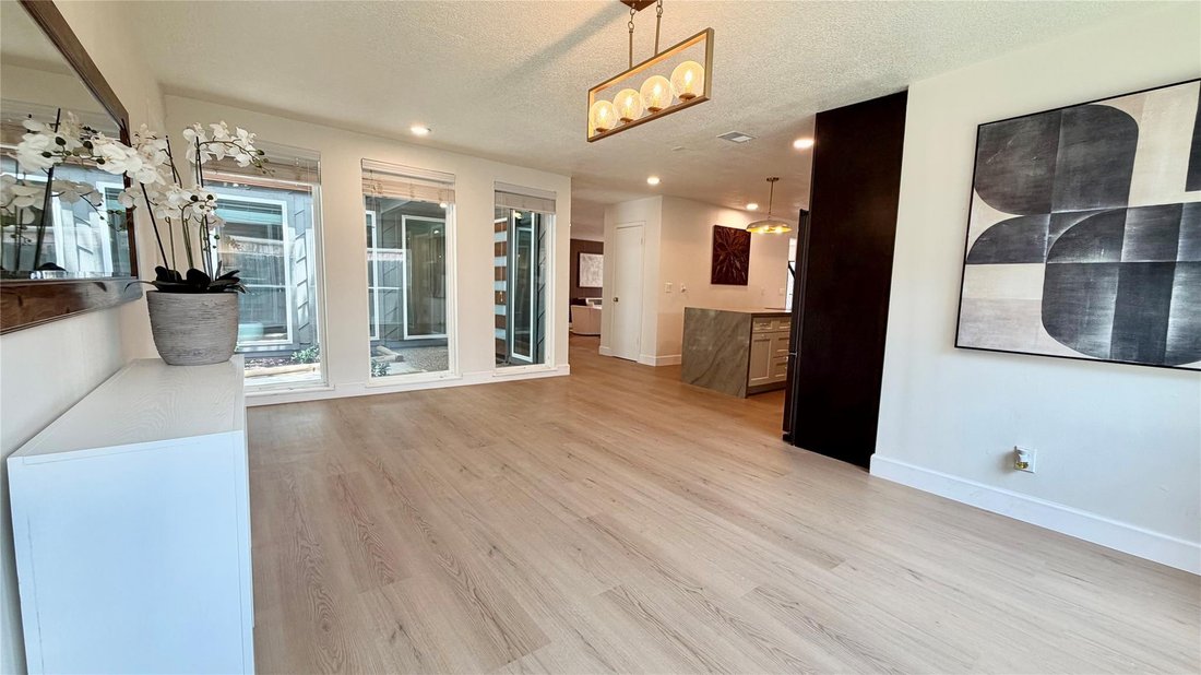House in Houston, Texas, United States 5 - 18543474