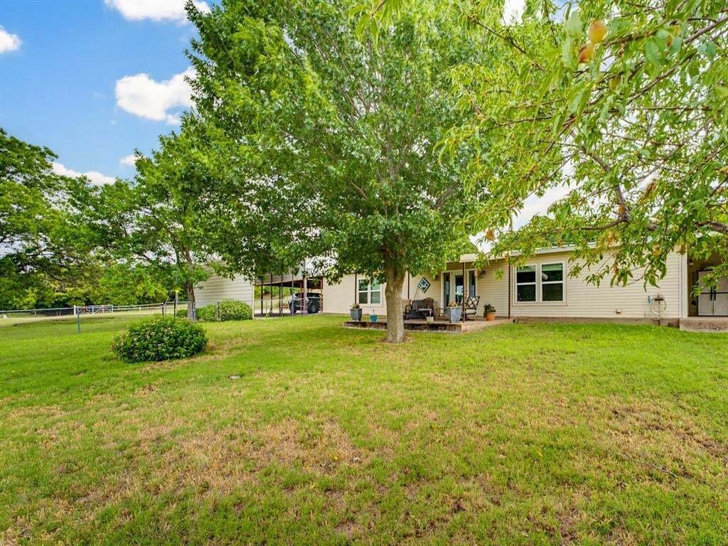 House in Nocona, Texas, United States 3 - 18540494