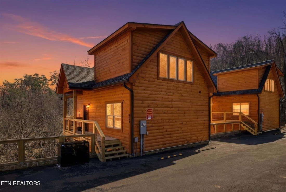House in Sevierville, Tennessee, United States 1 - 18540626