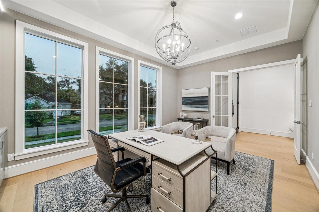 House in Houston, Texas, United States 4 - 16582718