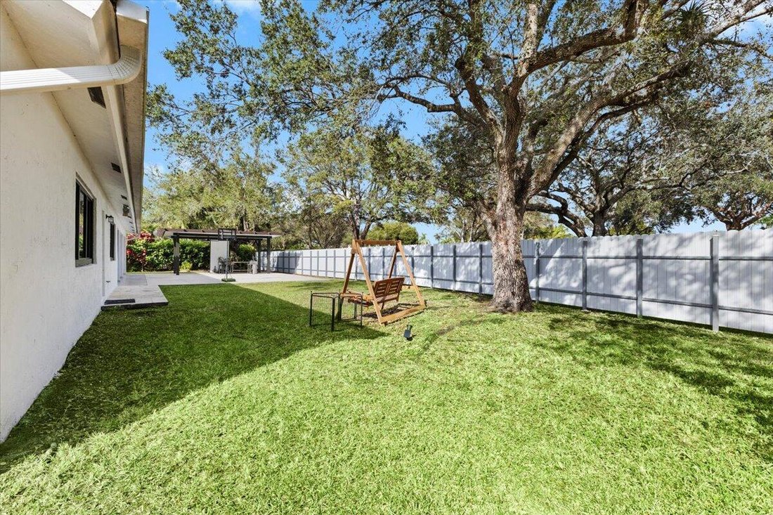 House in Miramar, Florida, United States 5 - 18542684