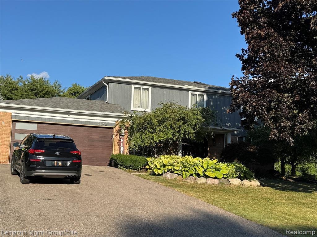 House in Farmington Hills, Michigan, United States 1 - 18530859