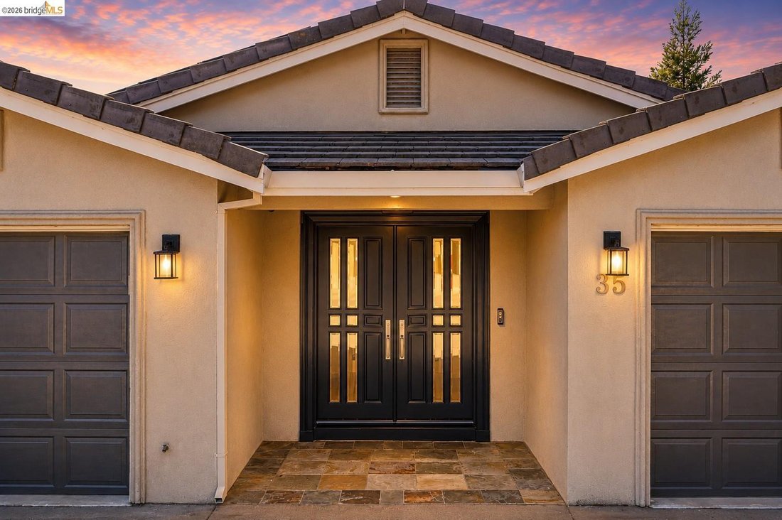 House in Oakland, California, United States 3 - 17932942