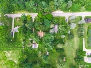 House in Lake Angelus, Michigan, United States 3 - 18539802