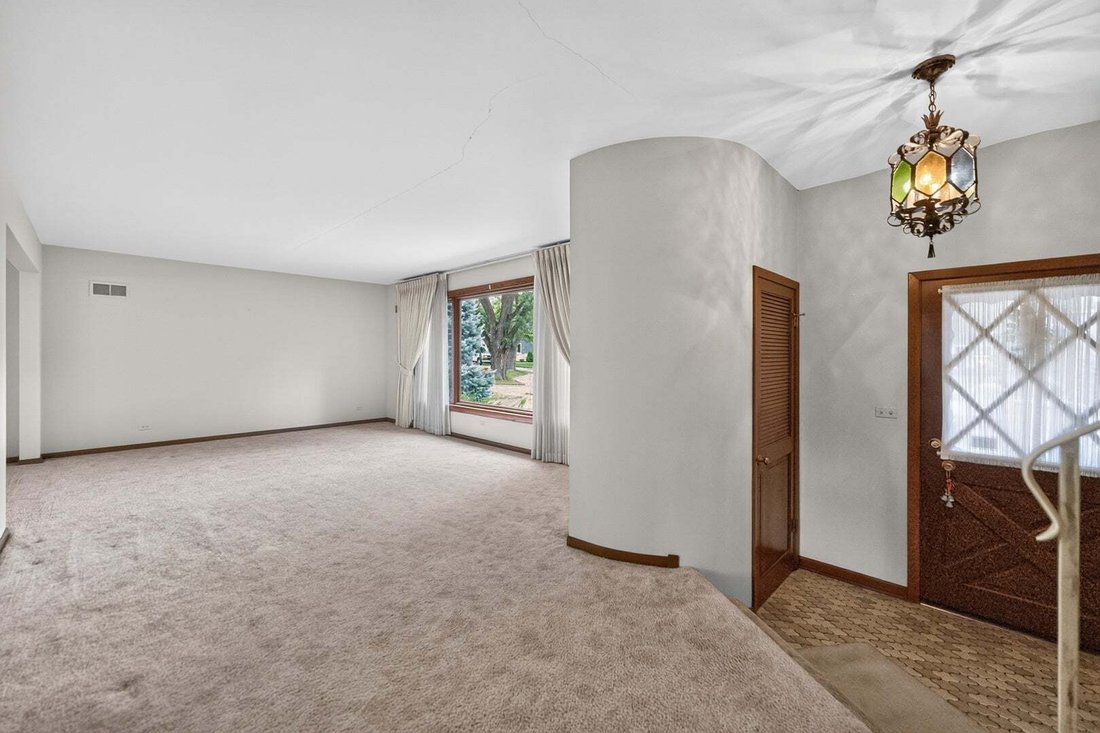 House in Naperville, Illinois, United States 3 - 18540366