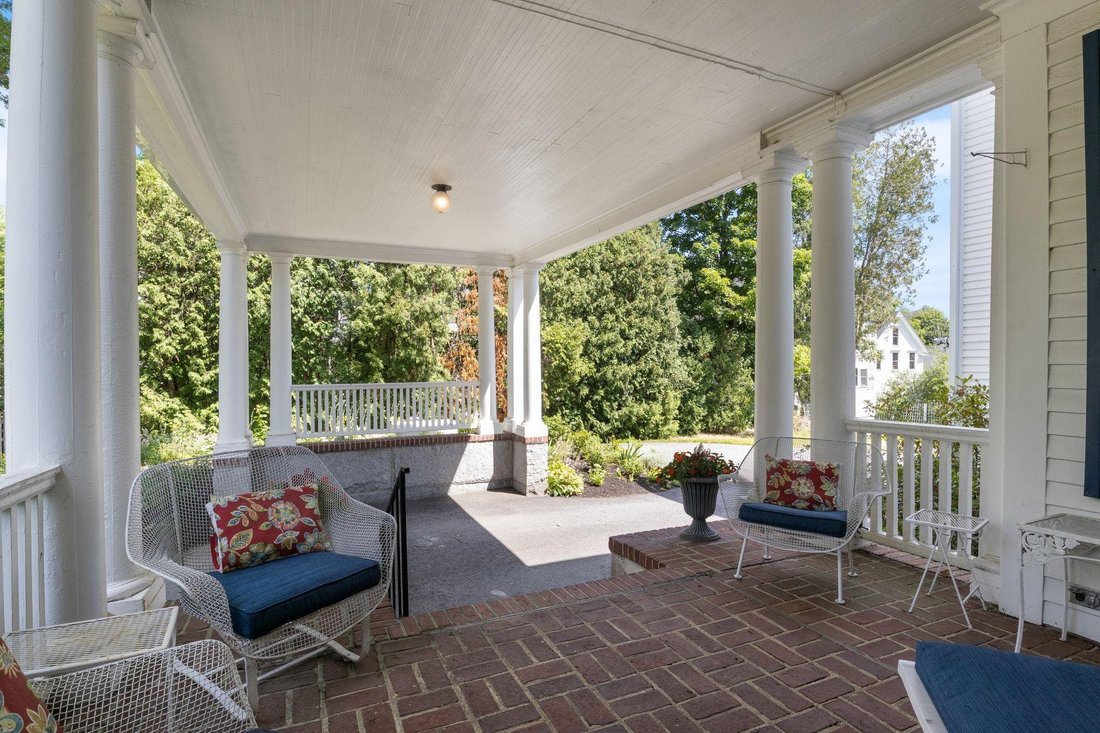 House in Farmington, New Hampshire, United States 3 - 18539717