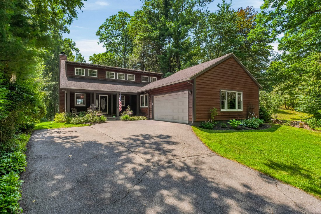 House in Putnam Valley, New York, United States 2 - 18537036