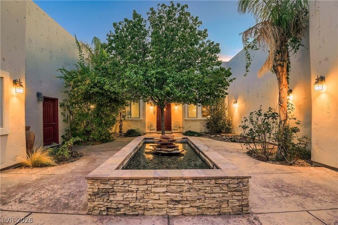 House in Las Vegas, Nevada, United States 3 - 18542078