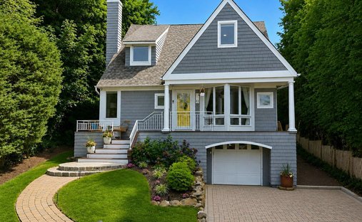 Casa a Halesite, New York, Stati Uniti 1