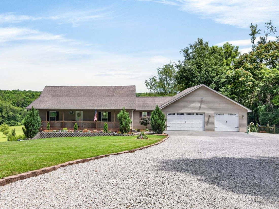 House in Sparta, Tennessee, United States 2 - 18542967