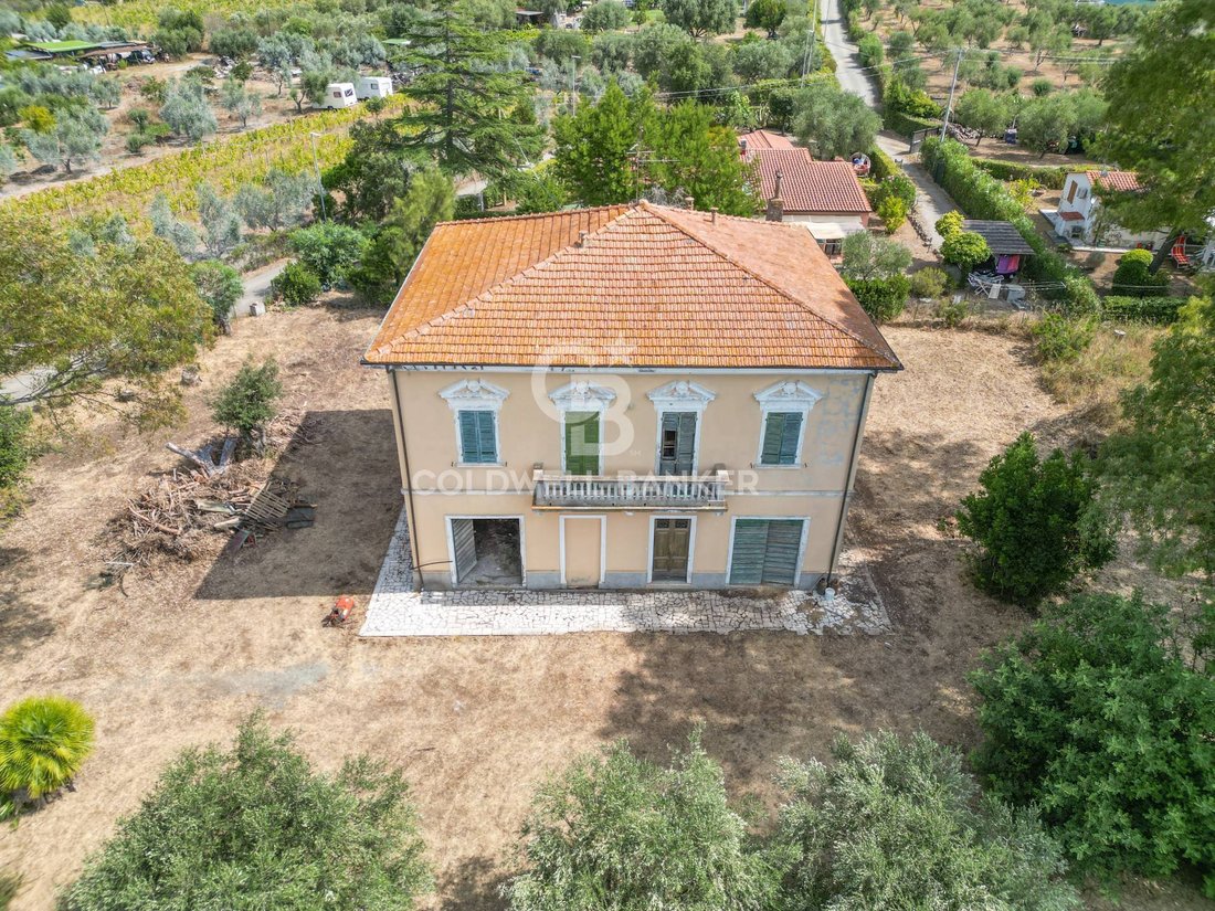 Country House in Capoliveri, Tuscany, Italy 2 - 18544608