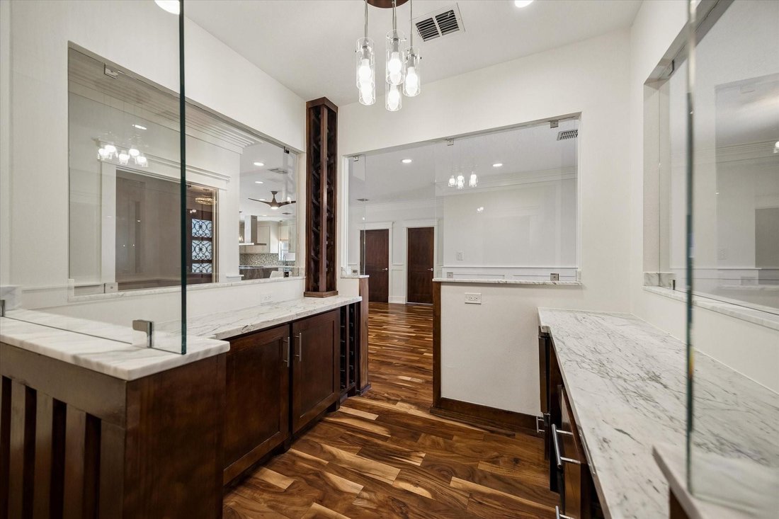 House in Houston, Texas, United States 5 - 18543433