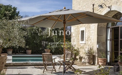 House in Paradou, Provence-Alpes-Côte d'Azur, France 1