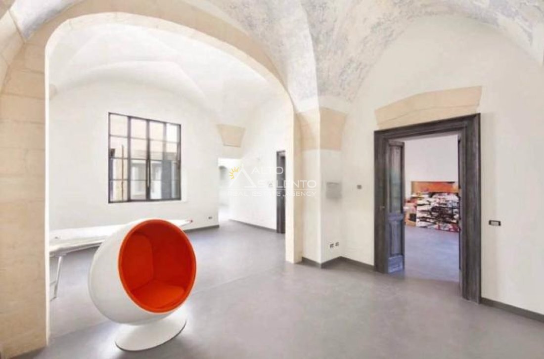 Estate in Historic Center, Lecce, Apulia 3 - 18542215