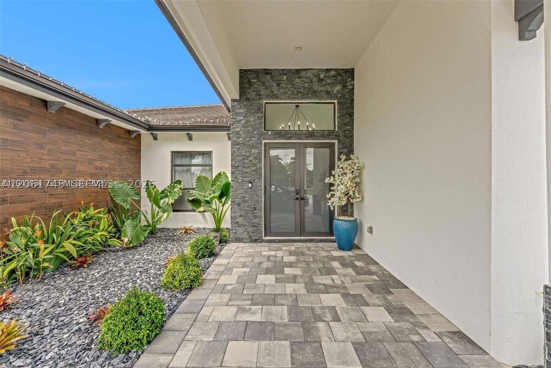 House in Miami, Florida, United States 3 - 18540102