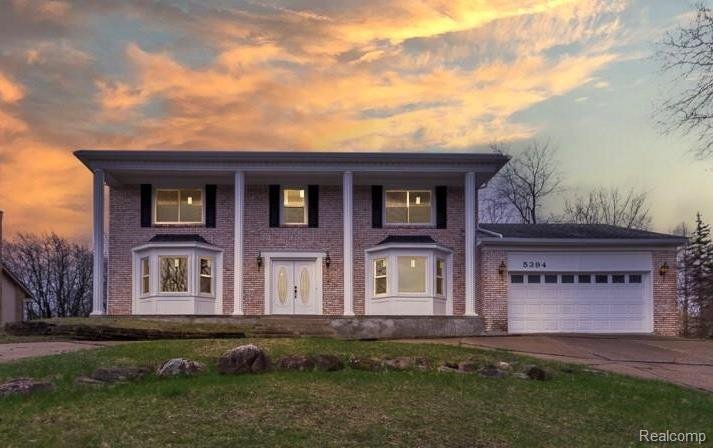 House in Orchard Lake Village, Michigan, United States 1 - 18539470