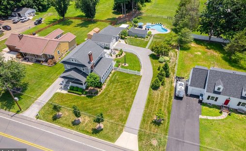 House in East Greenwich Township, New Jersey, United States 1