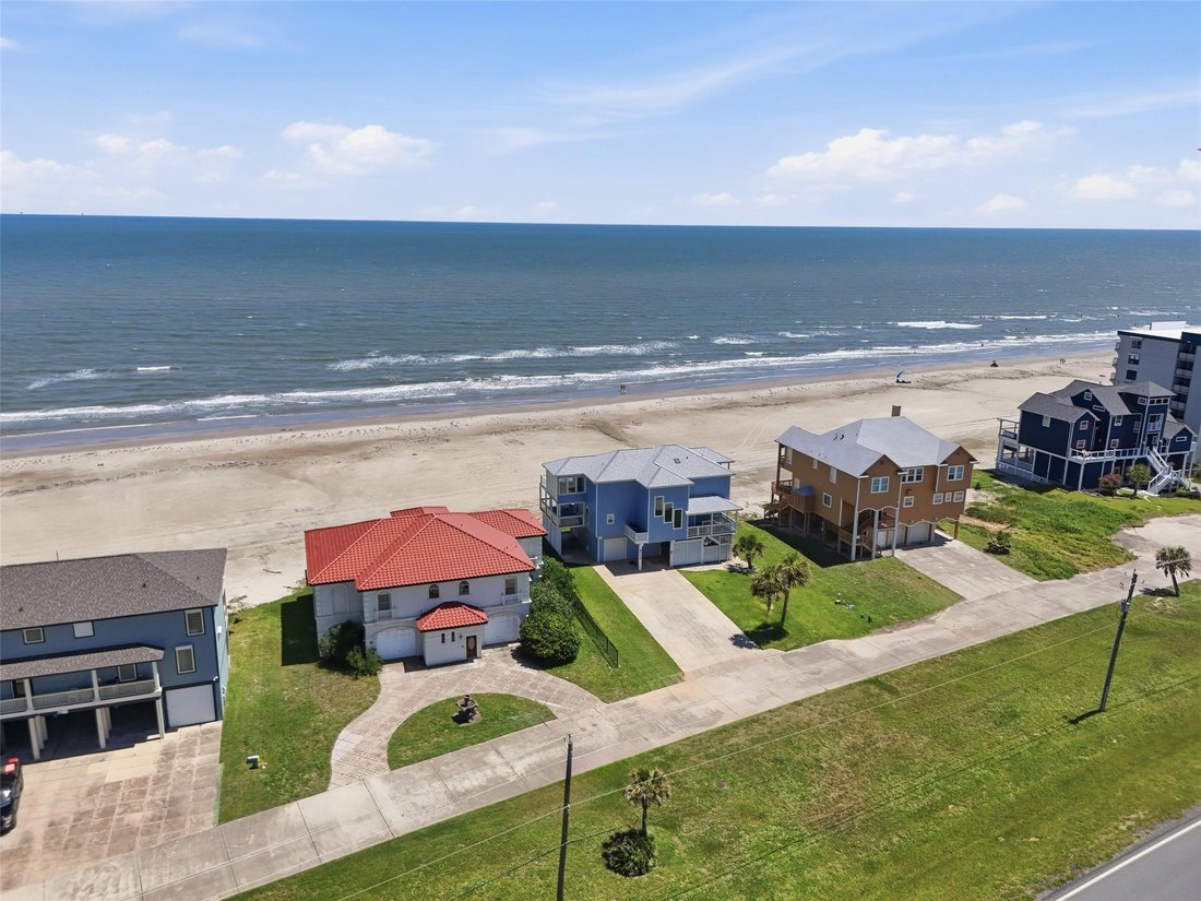 House in Galveston, Texas, United States 4 - 18532737