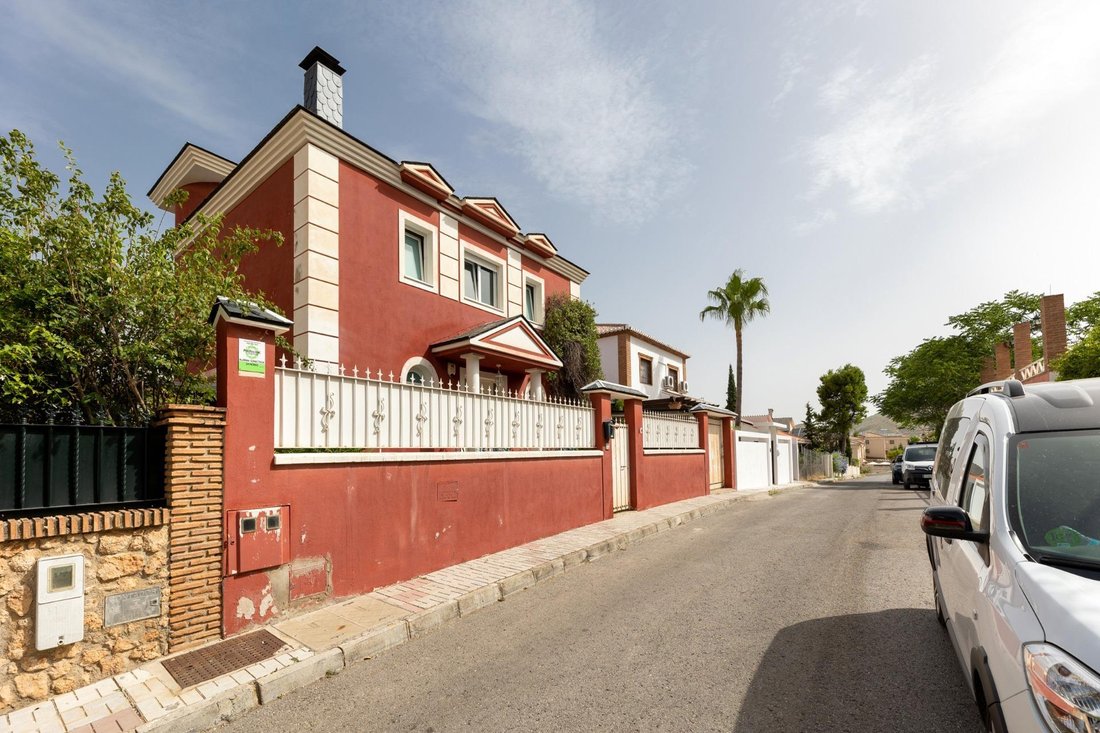 Villa in Monachil, Andalusia, Spain 2 - 18543804