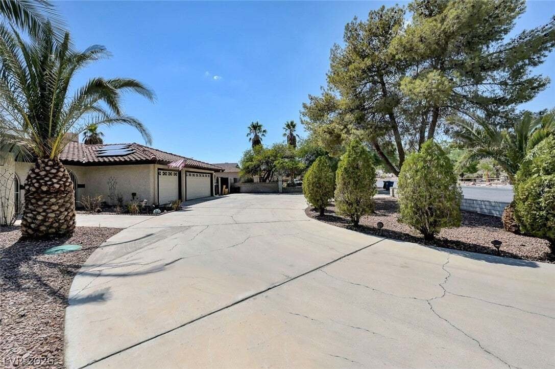 House in Las Vegas, Nevada, United States 3 - 18542044