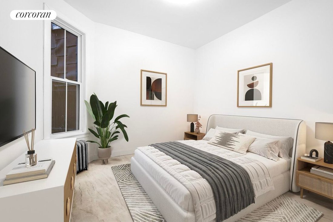 House in New York, New York, United States 5 - 17388551