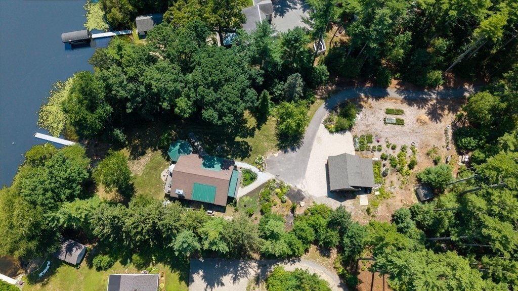 House in Carver, Massachusetts, United States 4 - 18541802