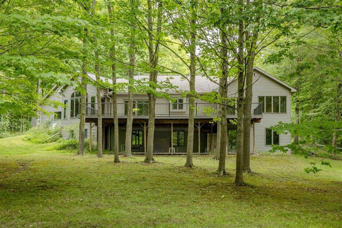 House in Caledonia, Michigan, United States 5 - 18542463