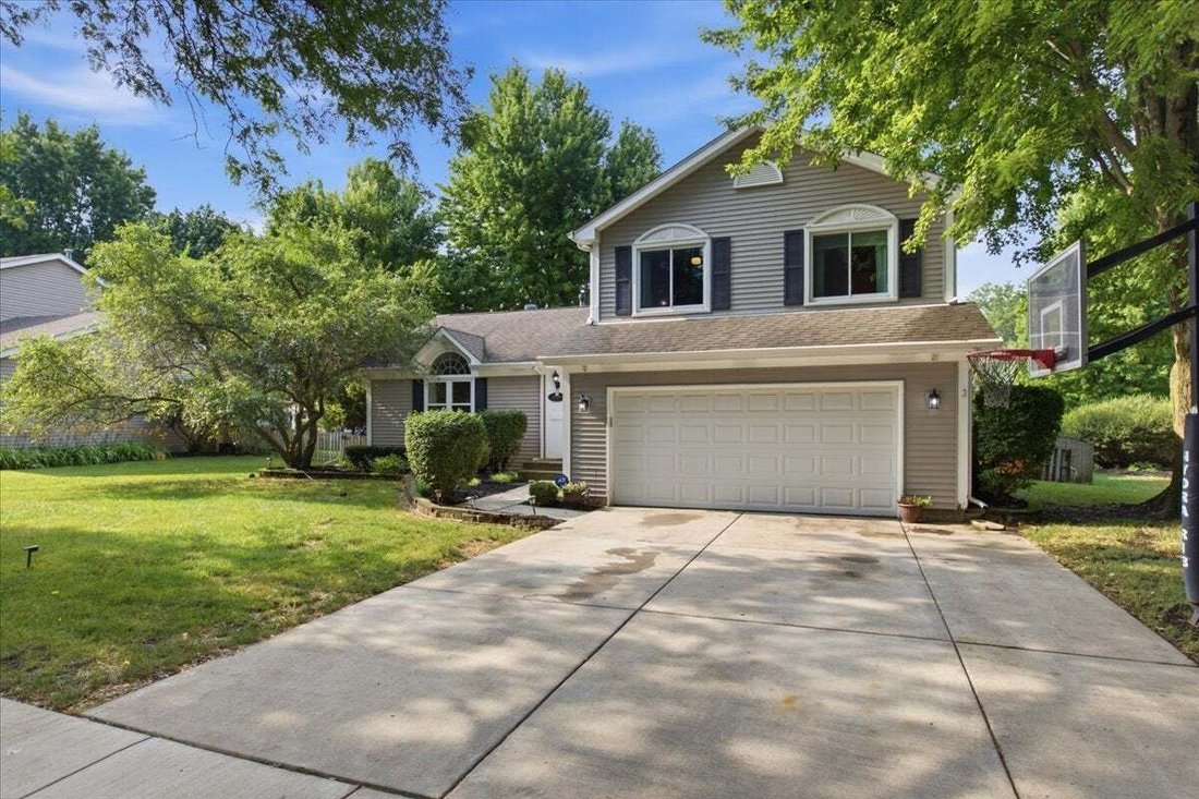 House in St. Charles, Illinois, United States 2 - 18543017