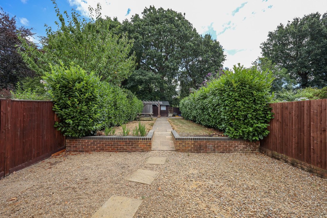 House in Burgess Hill, England 2 - 18540834