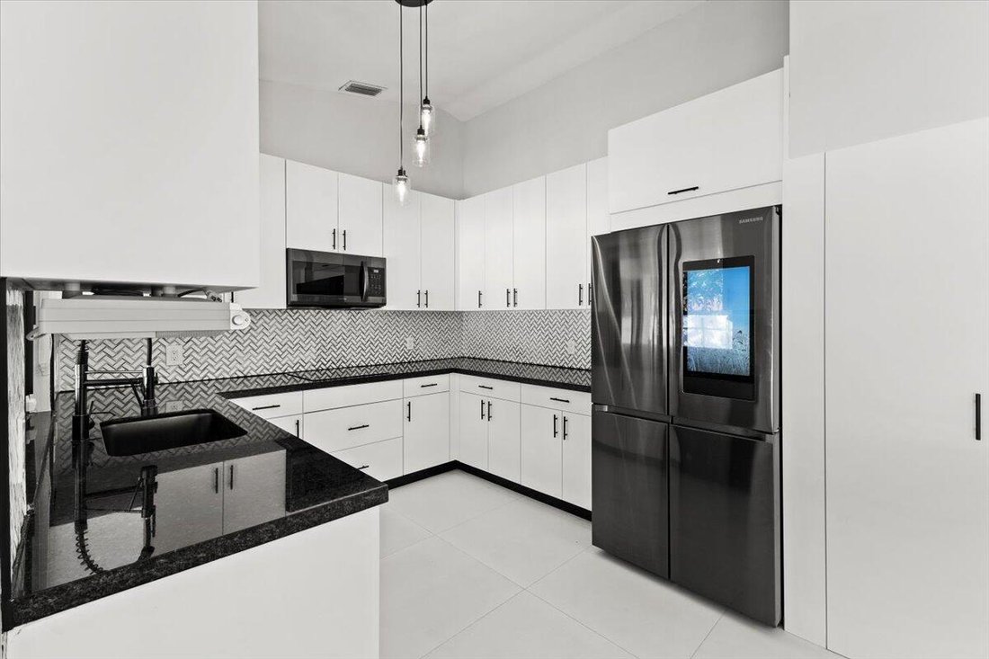 House in Miramar, Florida, United States 3 - 18542684