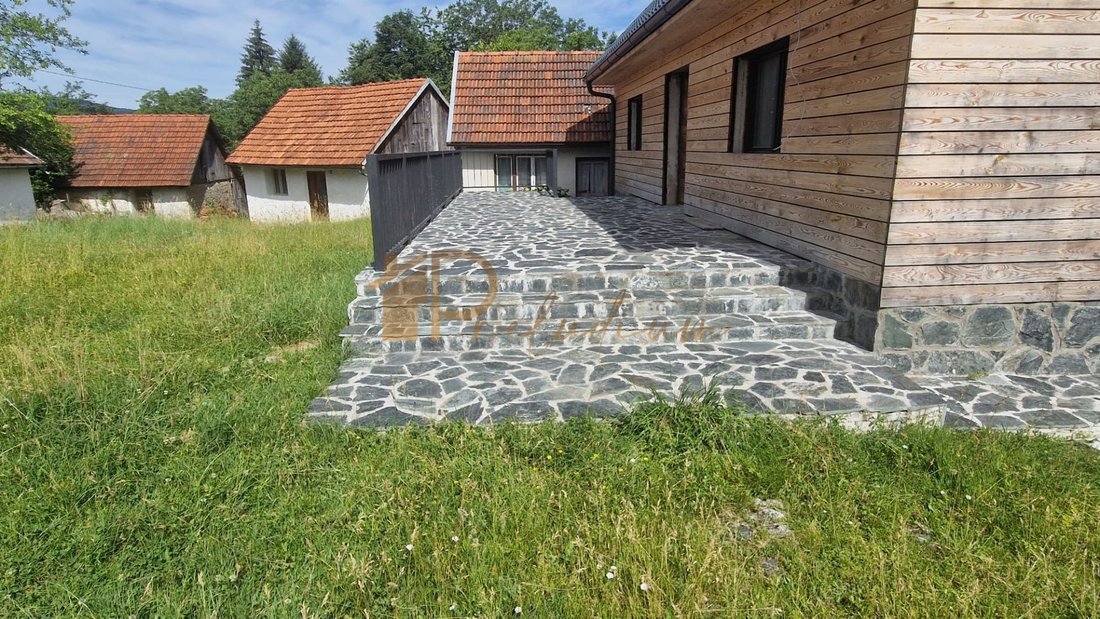 House in Grad Vrbovsko, Primorje-Gorski Kotar County, Croatia 2 - 18543701