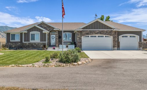 House in Erda, Utah, United States 1