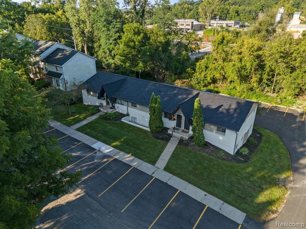 Milford Charter Township, Michigan, United States 3 - 18542476