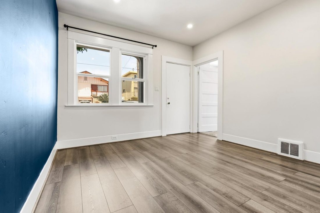 House in South San Francisco, California, United States 3 - 18542801