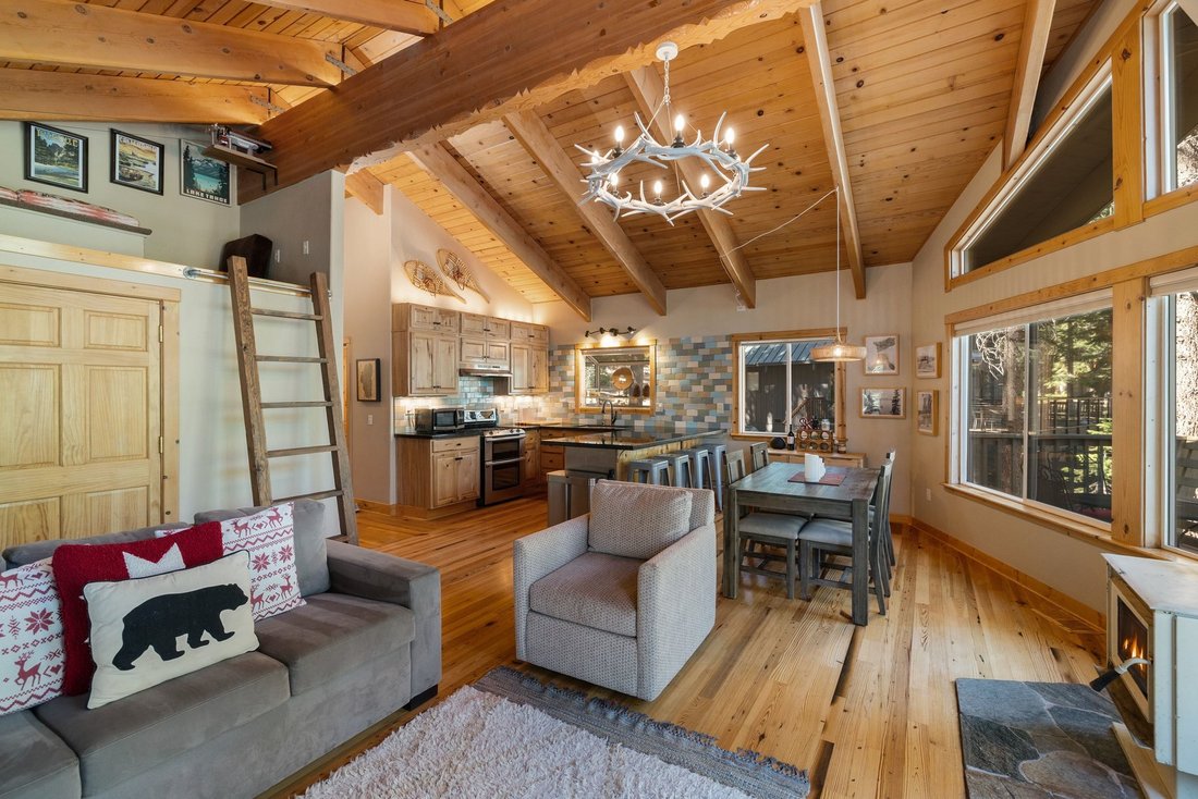 House in Truckee, California, United States 3 - 18541857