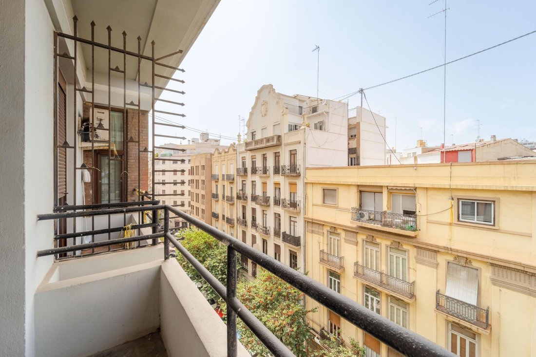 Apartment in l'Eixample, Valencia, Spain 3 - 18540164