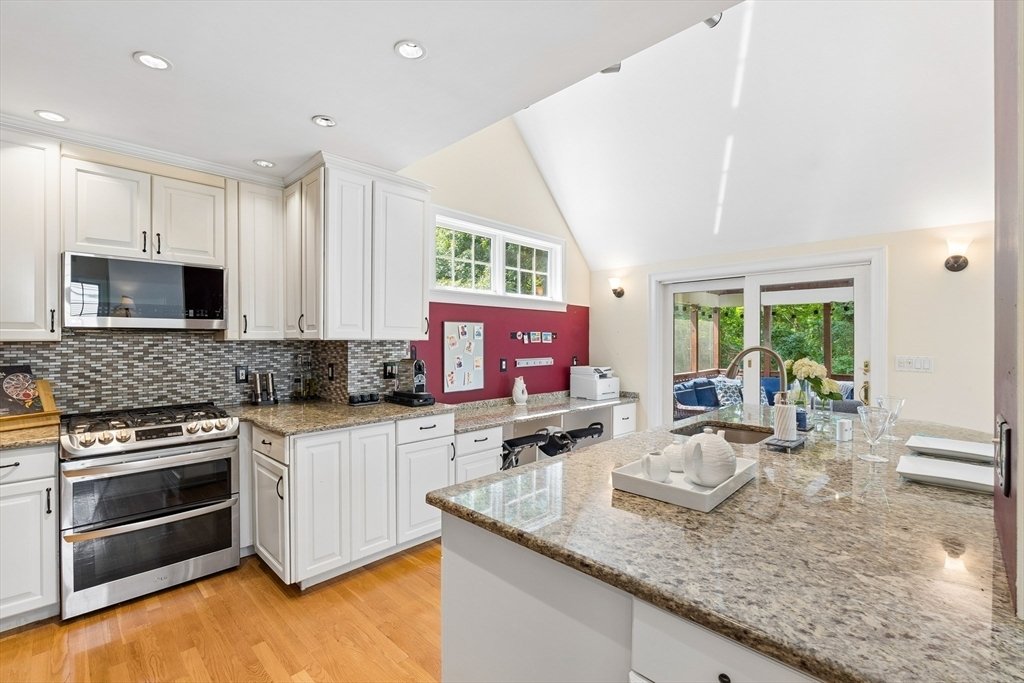 House in Acton, Massachusetts, United States 2 - 18543539