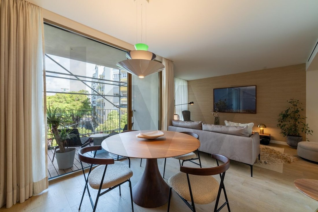 Apartment in Avenidas Novas, Lisbon, Portugal 3 - 18539813