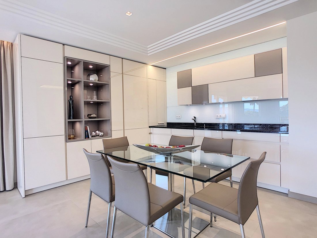 Apartment in Cannes, Provence-Alpes-Côte d'Azur, France 3 - 18541195