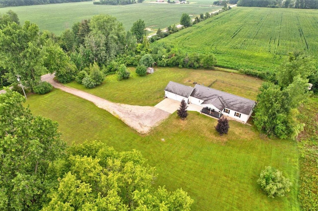 House in Caro, Michigan, United States 1 - 18542447