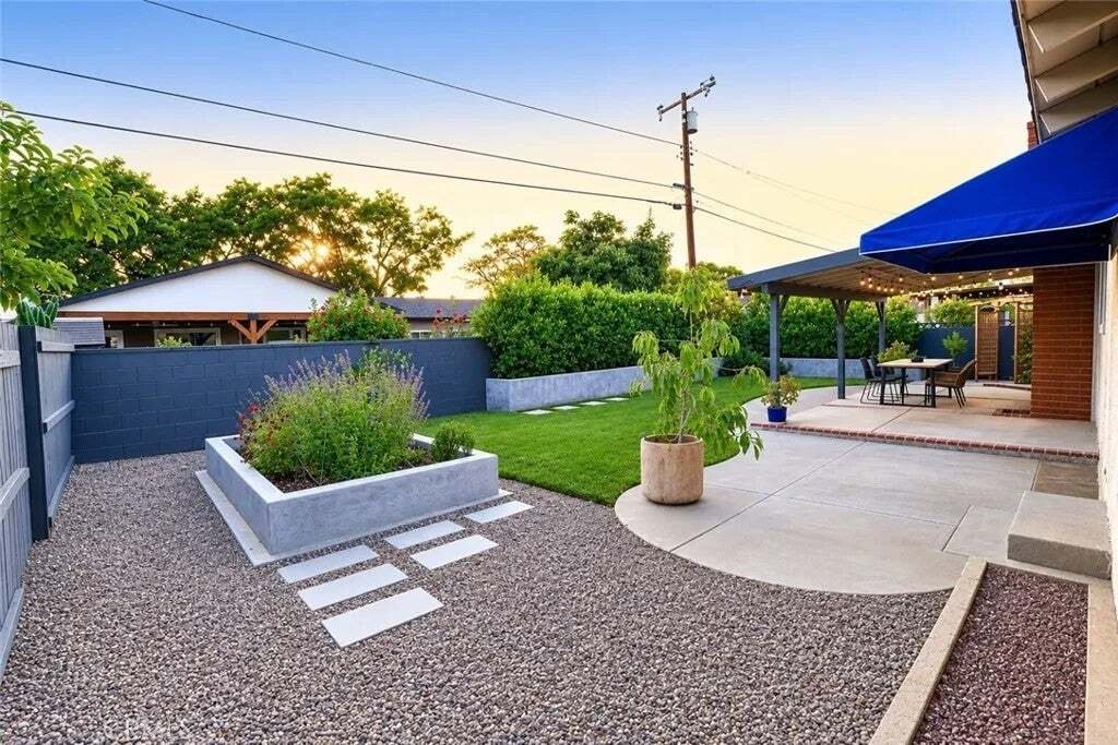 House in Santa Ana, California, United States 2 - 18540331
