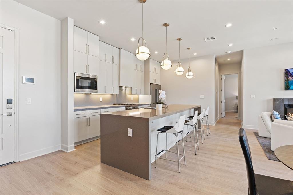 Condo in Dallas, Texas, United States 3 - 18543339