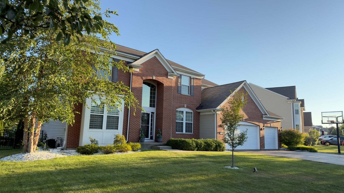 House in Oswego, Illinois, United States 2 - 18540447