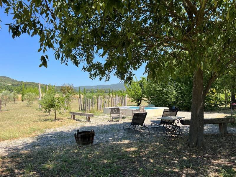 Maison à Saint-Saturnin-lès-Apt, Provence-Alpes-Côte d'Azur, France 4 - 18542603