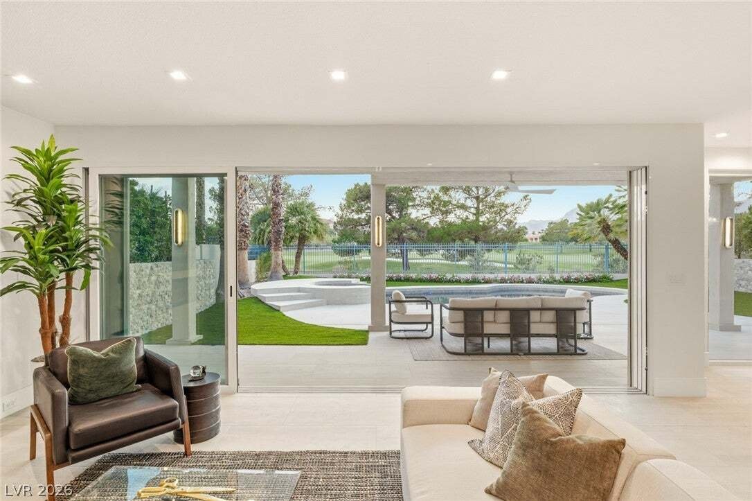 House in Las Vegas, Nevada, United States 4 - 18542088