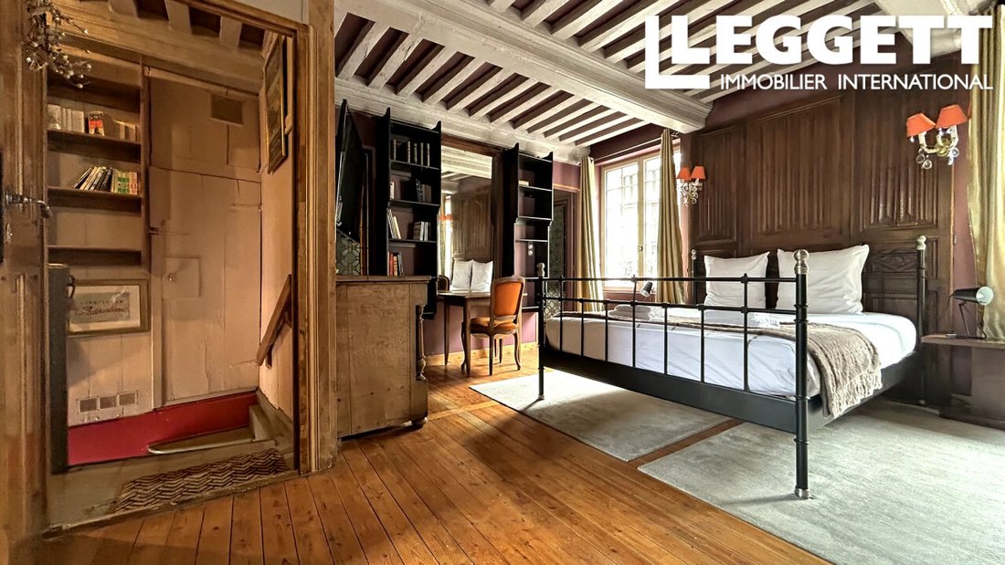 House in Secteur Sauvegarde, Honfleur, France 5 - 18541130