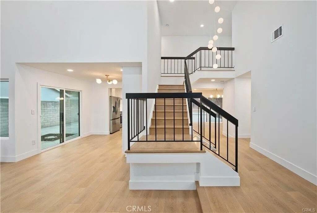 Condo in Los Angeles, California, United States 3 - 16626316
