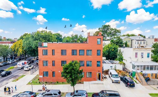 House in New York, New York, United States 1