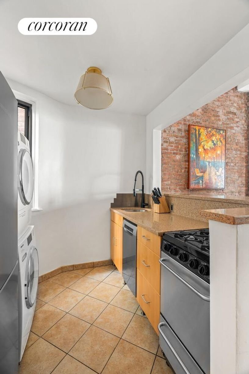Co Op in New York, New York, United States 4 - 17014129